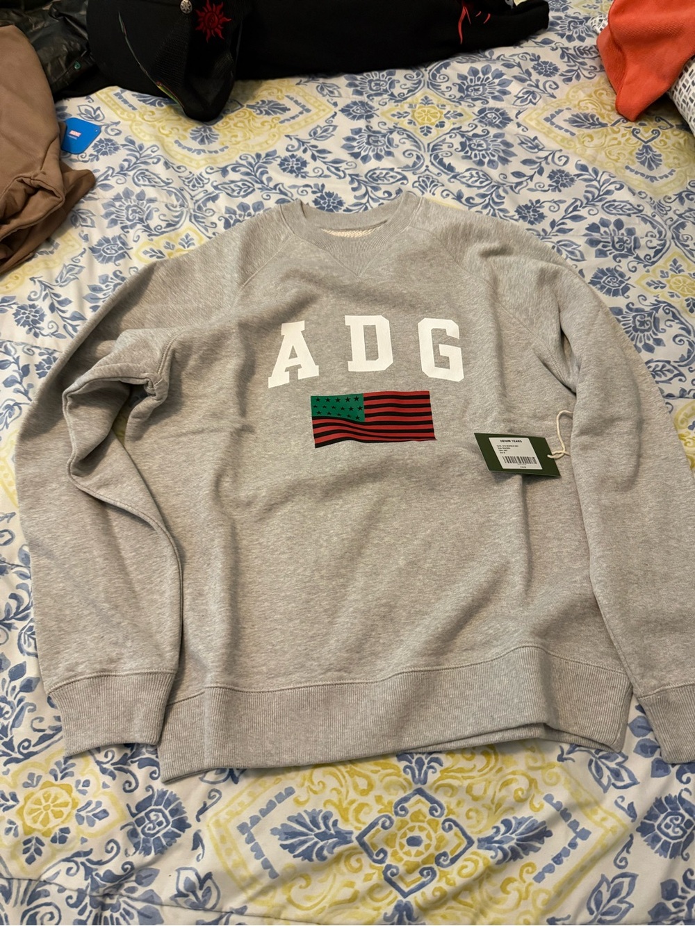 Denim Tears ADG Men's Light Gray Crewneck Sweatshirt with Flag Graphic